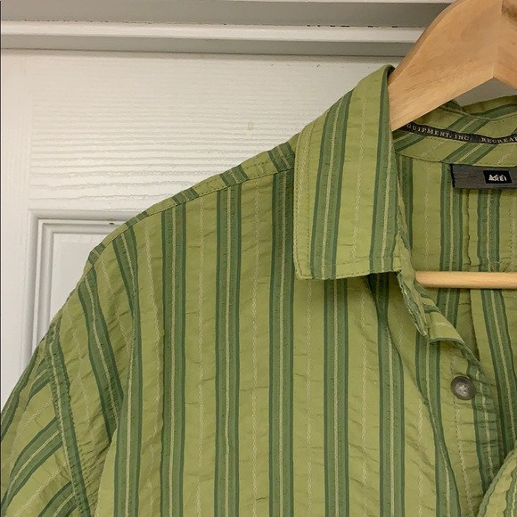 REI Other - REI. Shirt sleeve shirt. Size L.